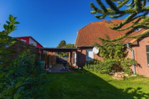 Außenansicht Carport