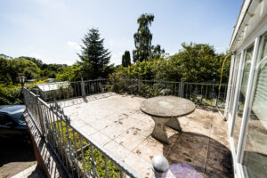 Terrasse unten